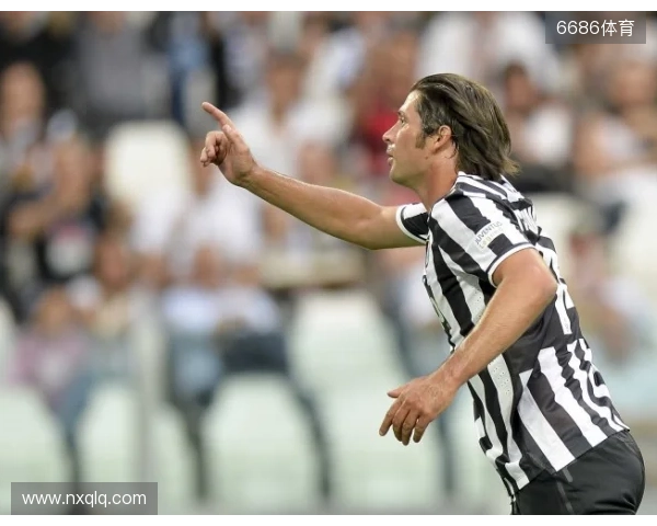 孔帕尼:我对杰克逊看法和你们有不同,但若他能进球就更好 孔帕尼:我对杰克逊看法和你们有不同,但若他能进球就更好