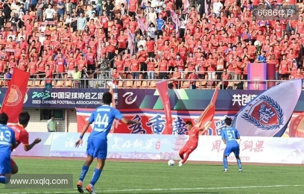 赢球即冲超！足球报：铜梁龙仍握有优势，末轮需要“重庆血性”