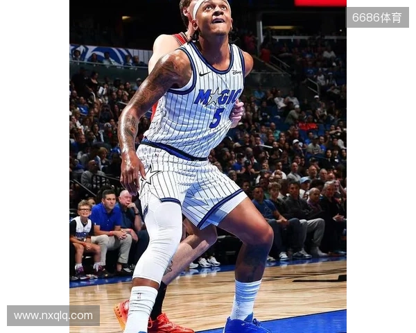 半场战报：曼联1-0热刺，姆伯莫破门，阿马德送助攻