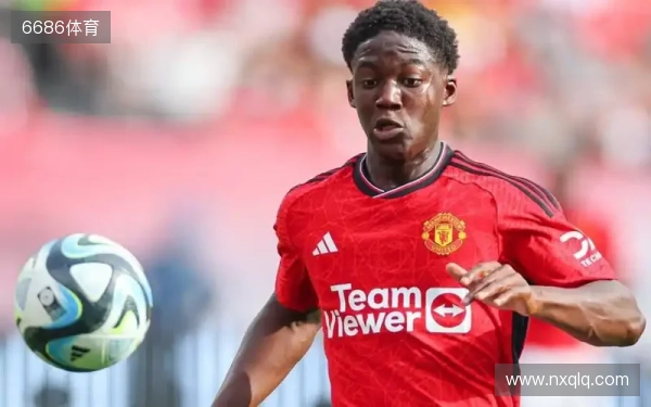 斯基拉：那不勒斯计划通过冬窗买中场，目前看上梅努等5人