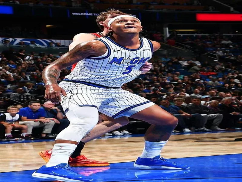 比利亚：西班牙有很多球员能胜任9号位；我非常欣赏小蜘蛛